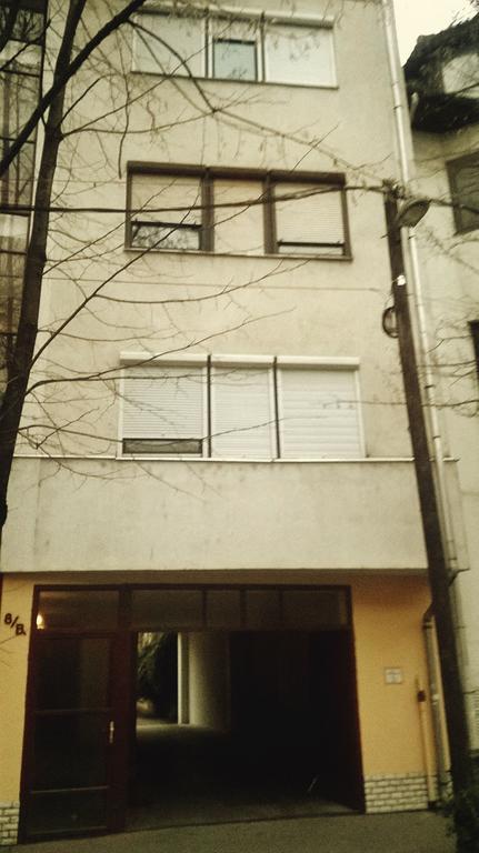 Solaris-Szeged Apartman Apartamento Exterior foto